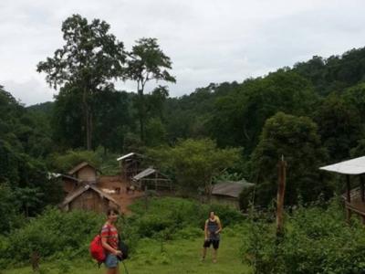 2-days/1-night Trekking Tour | Chiang Mai Trekking | Le meilleur trekking à Chiang Mai avec Piroon Nantaya